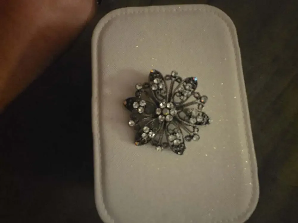 Vintage Silver Tone Filigree Rhinestone Flower Brooch Pin